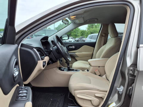 2019 Jeep Cherokee Latitude