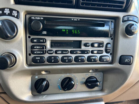 2002 Ford Explorer Sport Trac Value