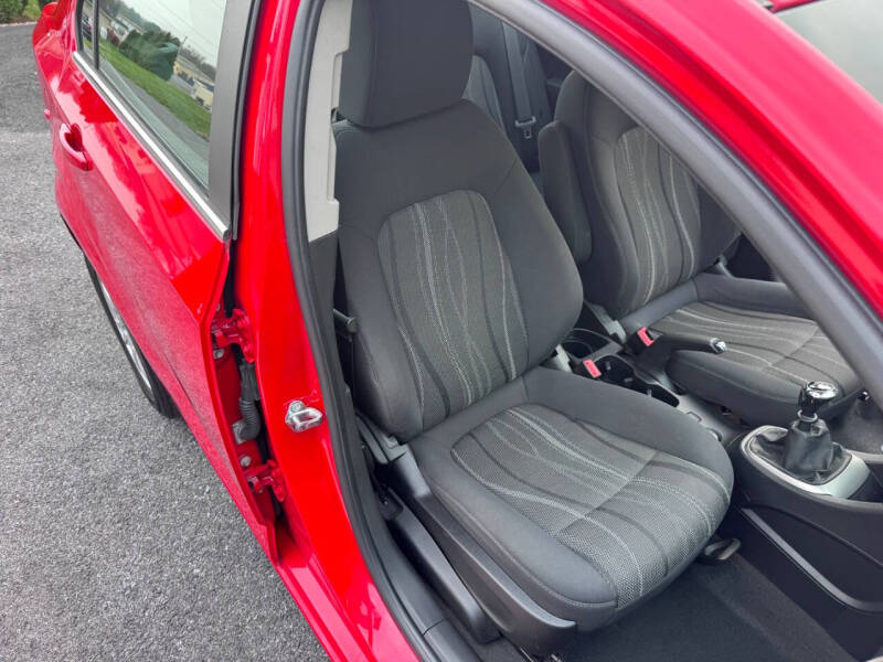 2016 Chevrolet Sonic LT Manual