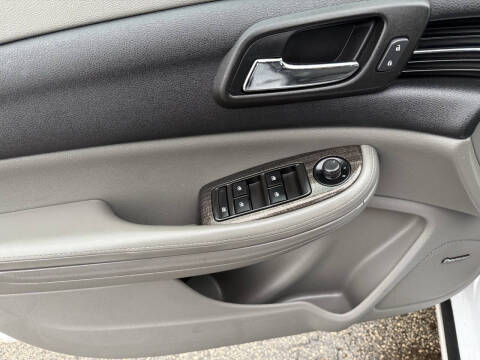 2015 Chevrolet Malibu LT