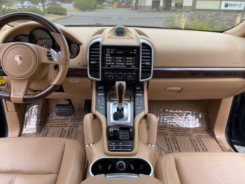 2013 Porsche Cayenne Tiptronic