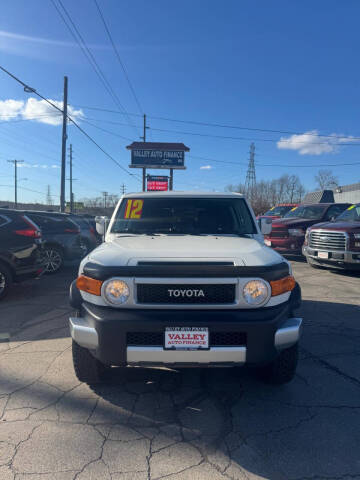 2012 Toyota FJ Cruiser for sale at Valley Auto Finance in Girard OH