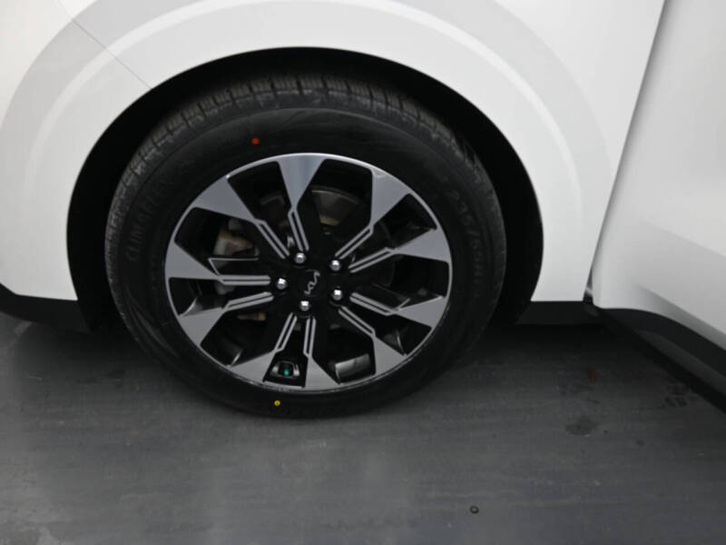 2022 Kia Carnival EX