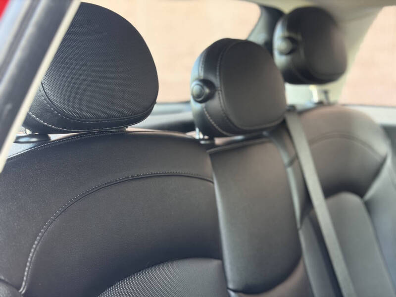 2016 MINI Hardtop 4 Door Cooper