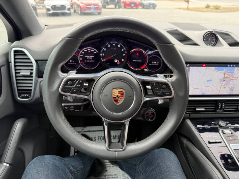 2020 Porsche Cayenne Coupe