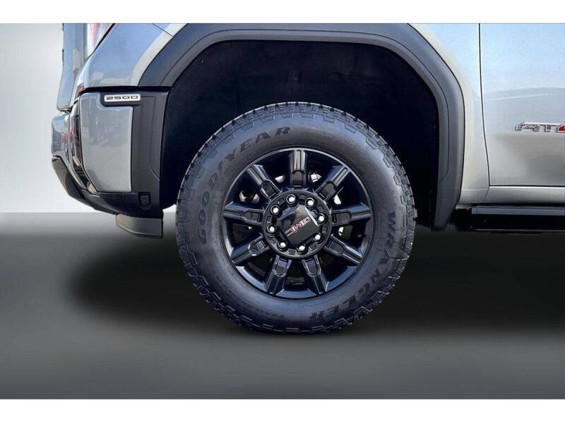 2024 GMC Sierra 2500HD