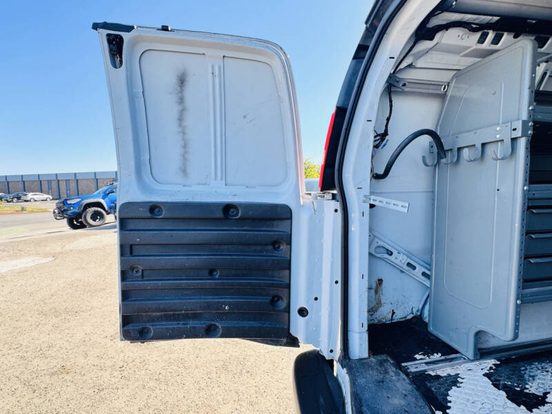 2013 Chevrolet Express 2500