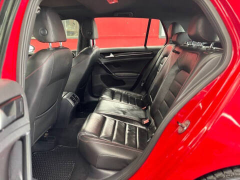 2016 Volkswagen Golf GTI
