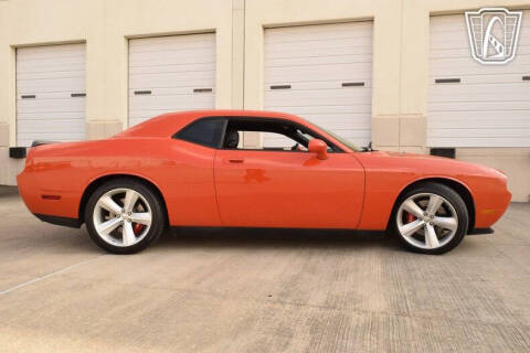 2008 Dodge Challenger SRT8