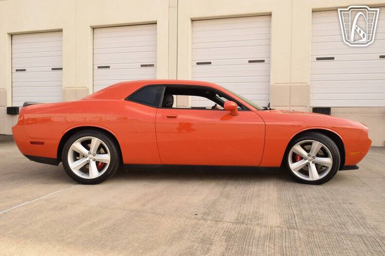 2008 Dodge Challenger SRT8