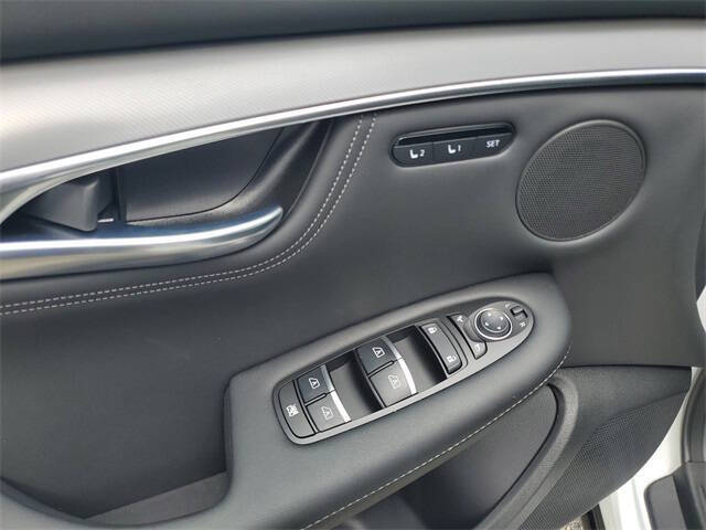 2025 Infiniti QX55 Luxe