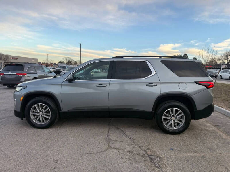 2023 Chevrolet Traverse LT Leather