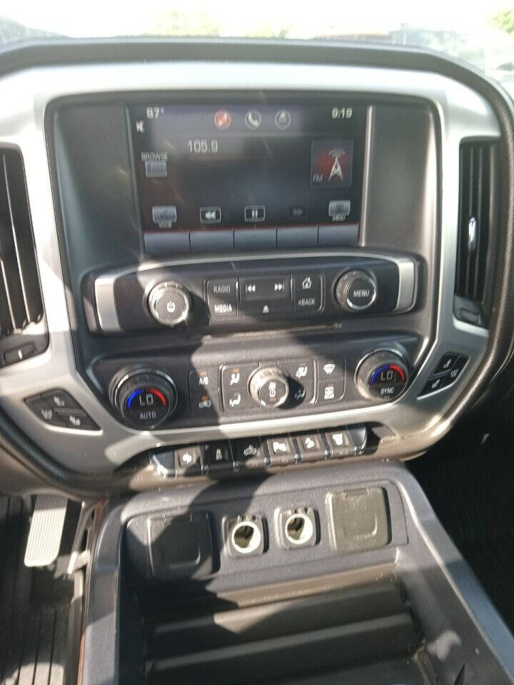 2015 GMC Sierra Pickup - $24,950