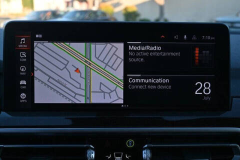 2023 BMW X4 xDrive30i