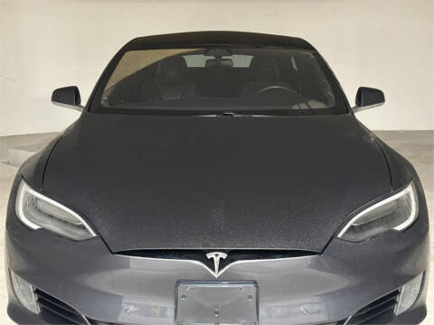 2016 Tesla Model S 70