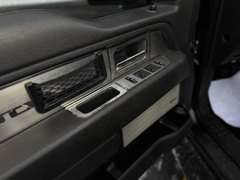 2014 Ford F-150 SVT Raptor