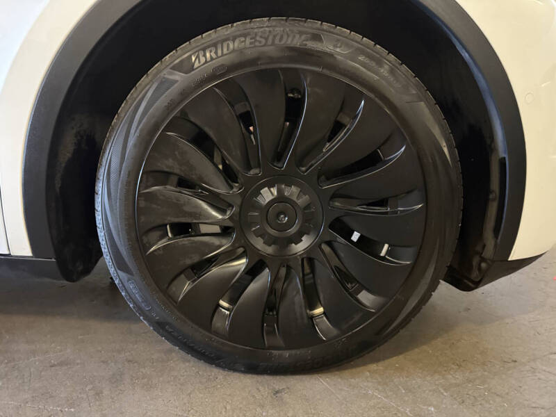 2020 Tesla Model Y Long Range