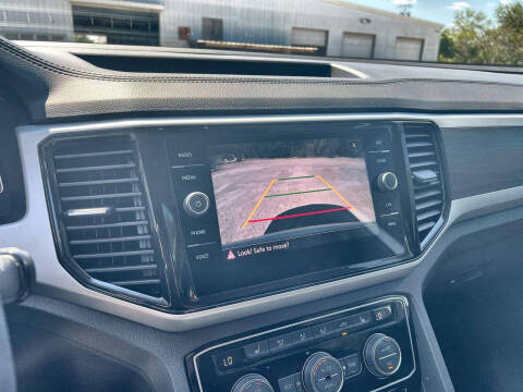 2023 Volkswagen Atlas SE