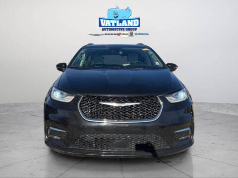 2021 Chrysler Pacifica Touring L