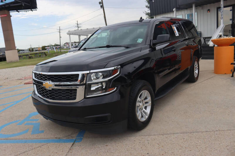 2019 Chevrolet Suburban LT