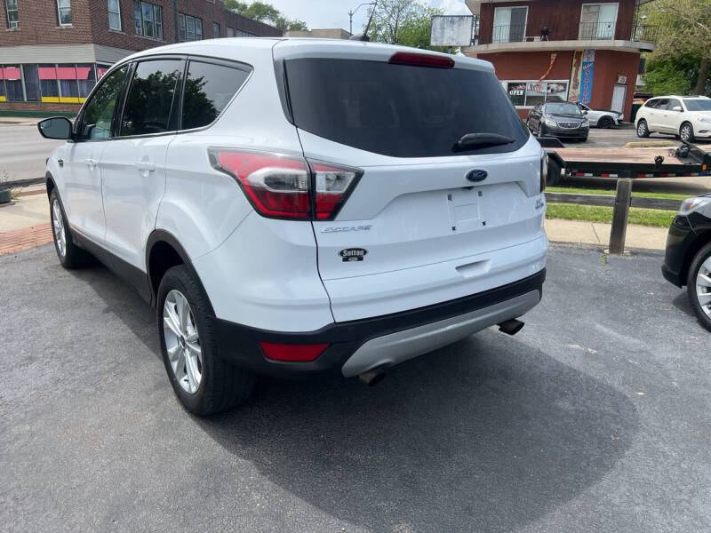2017 Ford Escape SE