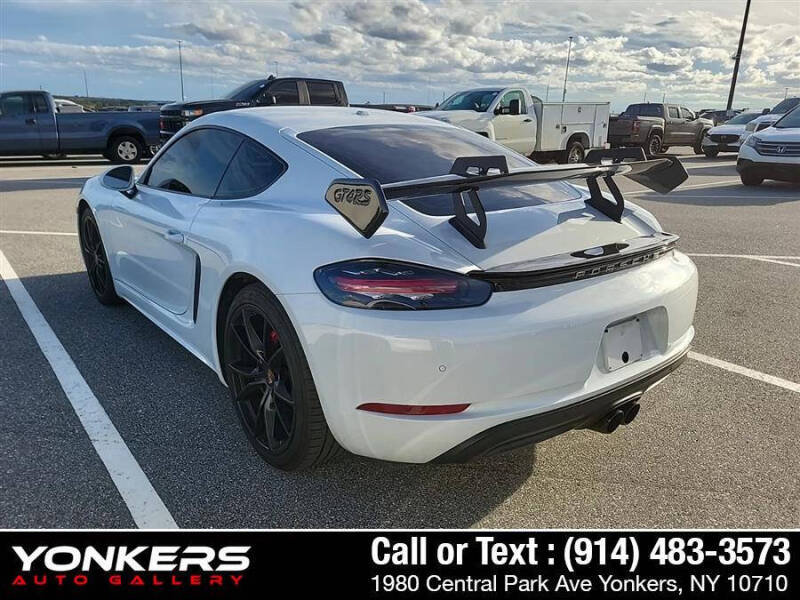 2018 Porsche 718 Cayman