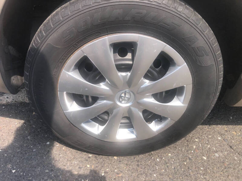 2009 Toyota Corolla LE