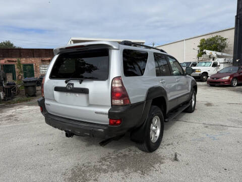 2003 Toyota 4Runner SR5