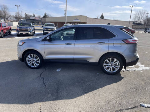 2022 Ford Edge Titanium