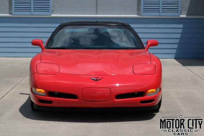 2004 Chevrolet Corvette