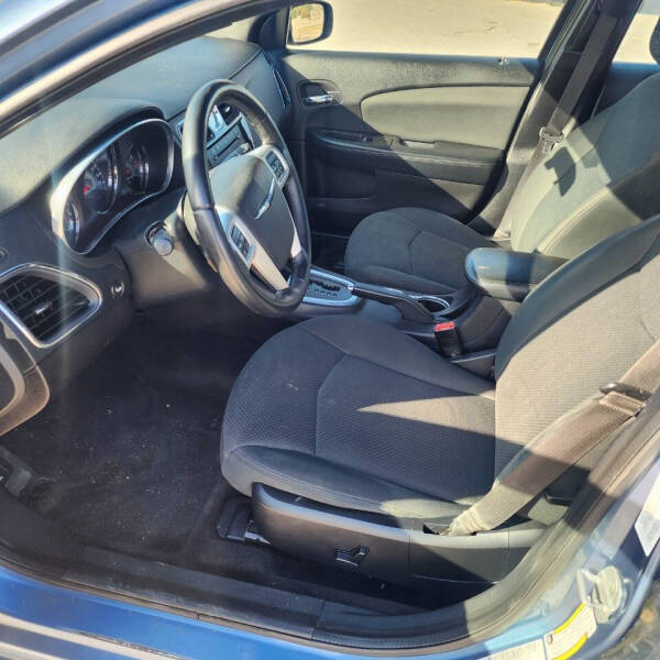 2011 Chrysler 200 Touring