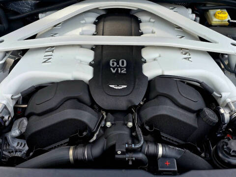 2014 Aston Martin Vanquish