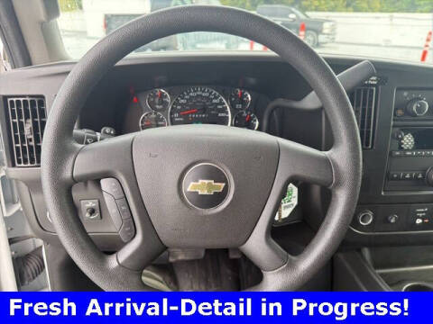 2024 Chevrolet Express 2500
