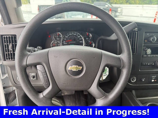 2024 Chevrolet Express 2500