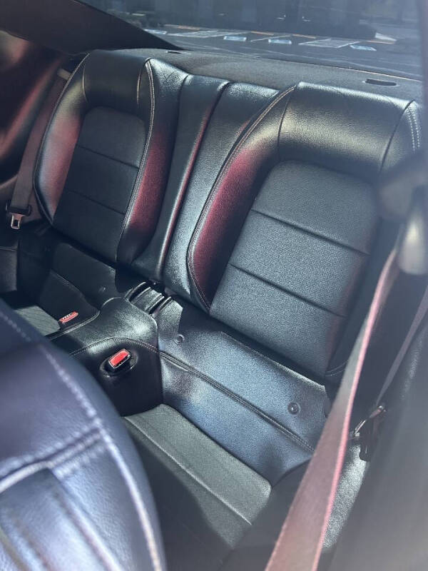 2017 Ford Mustang EcoBoost Premium