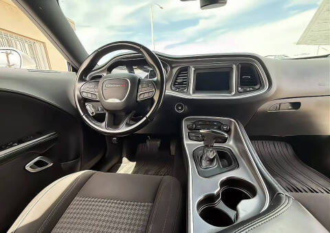 2020 Dodge Challenger SXT