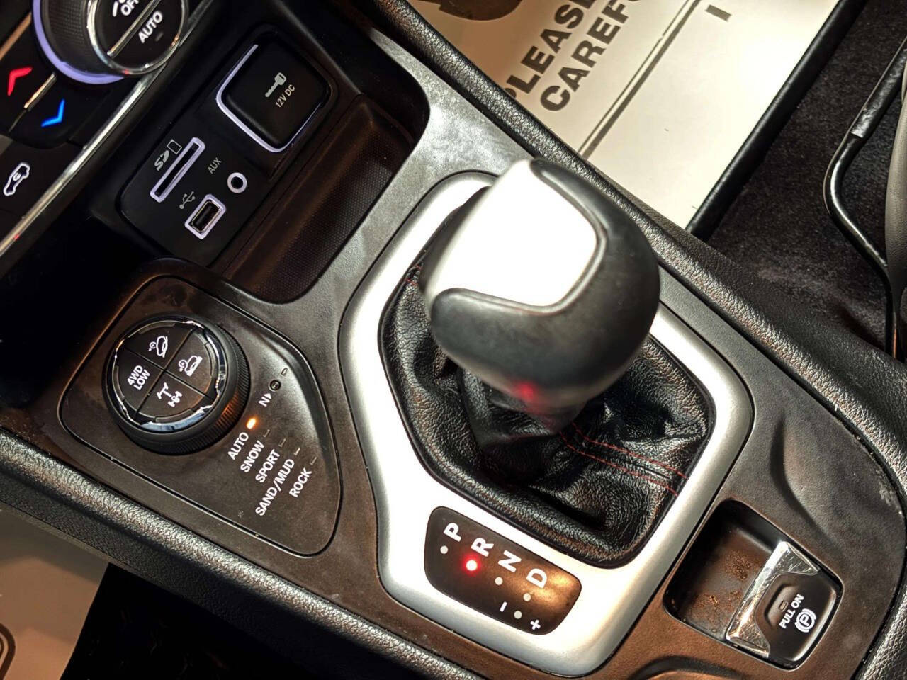 JeepCherokee27