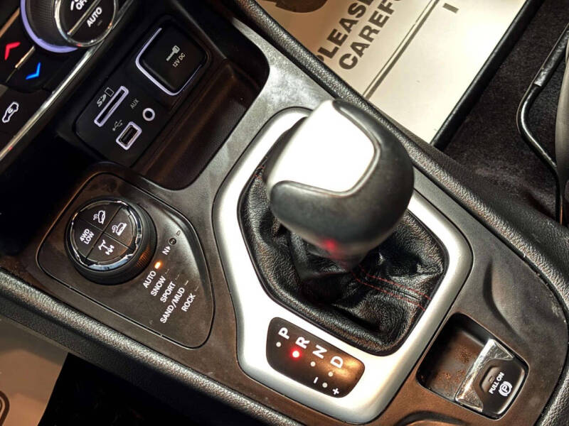 2017 Jeep Cherokee Trailhawk