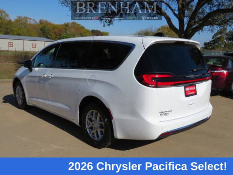 2026 Chrysler Pacifica Select