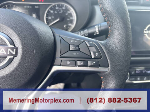 2025 Nissan Versa SR