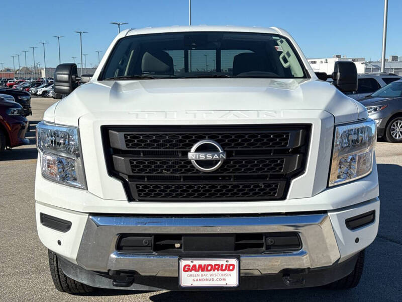 2024 Nissan Titan XD SV