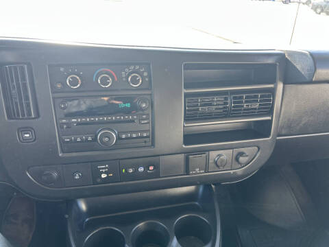 2016 Chevrolet Express LS 2500