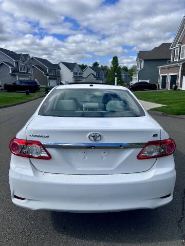 2012 Toyota Corolla LE