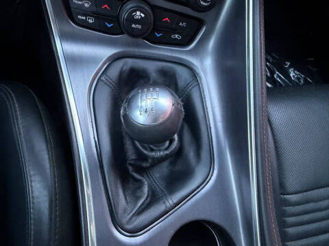 2016 Dodge Challenger R/T Shaker