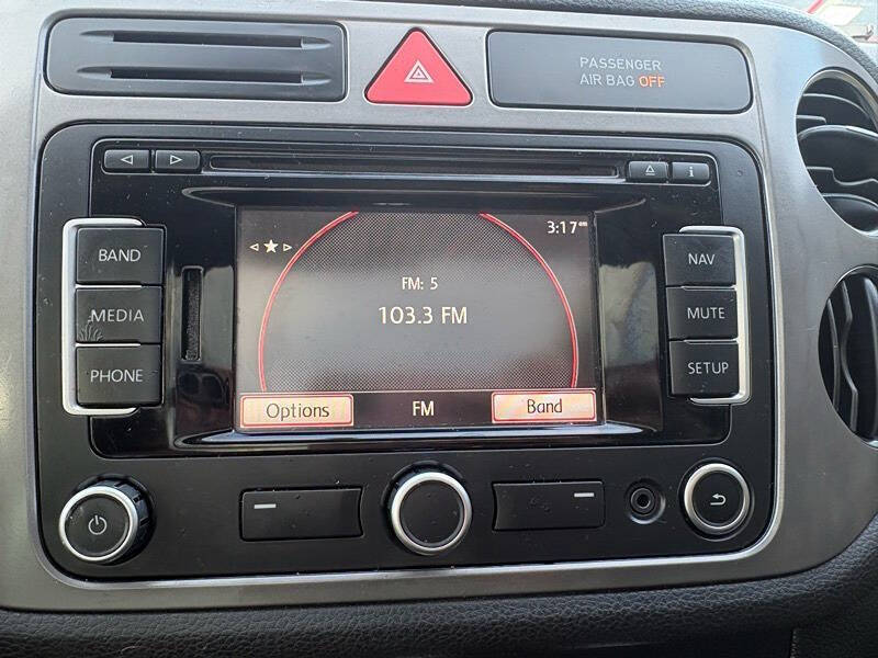 2011 Volkswagen Tiguan SEL