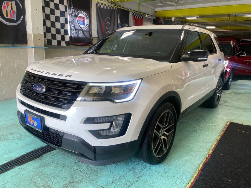2016 Ford Explorer Sport