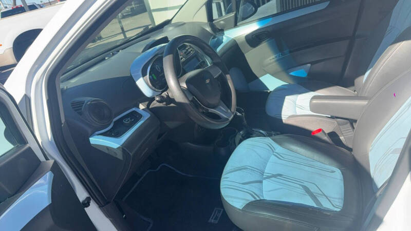 2014 Chevrolet Spark EV 1LT