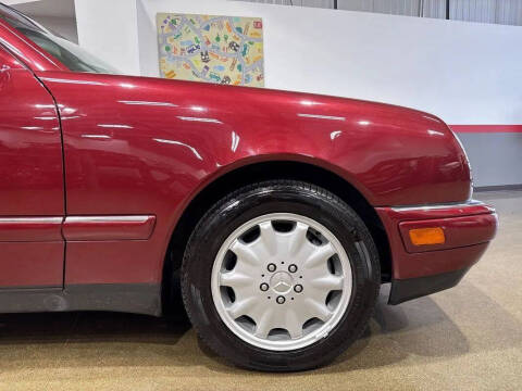 1999 Mercedes-Benz E-Class E 320