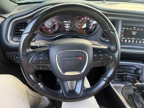 2018 Dodge Challenger SXT