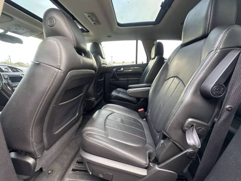 2017 Buick Enclave Leather